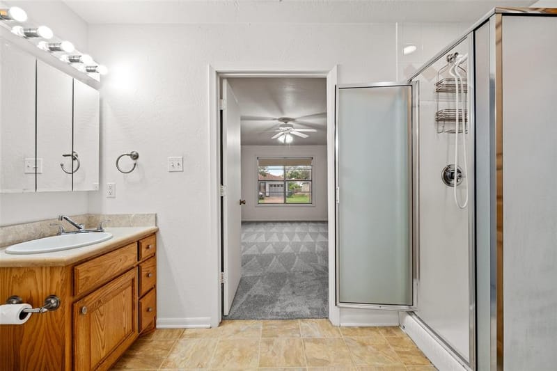 219 W Wilson Avenue, Sherman TX 75090 - Photo 22