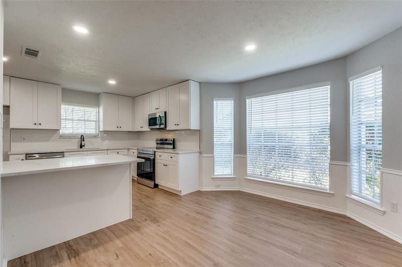 7241 Blythdale Drive, Dallas TX 75248 - Photo 9