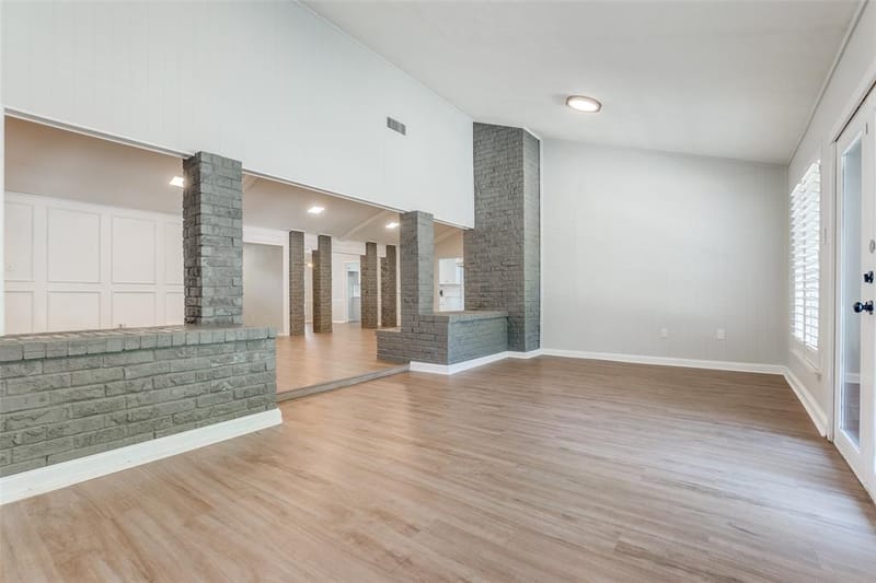 7241 Blythdale Drive, Dallas TX 75248 - Photo 10
