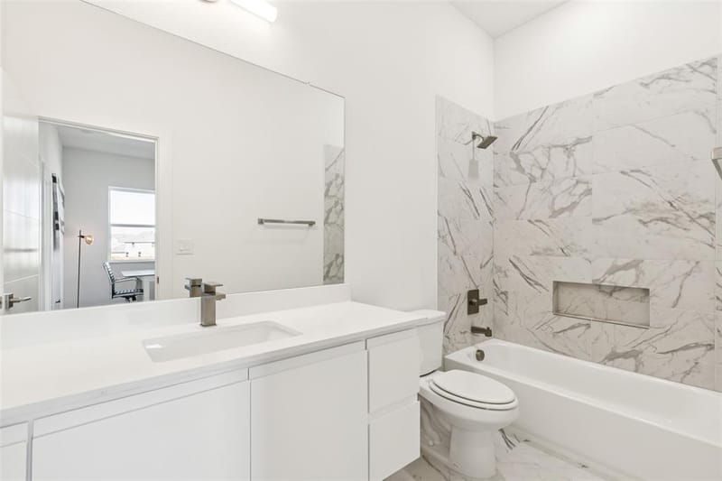 4035 Belair Boulevard, Sherman TX 75090 - Photo 2