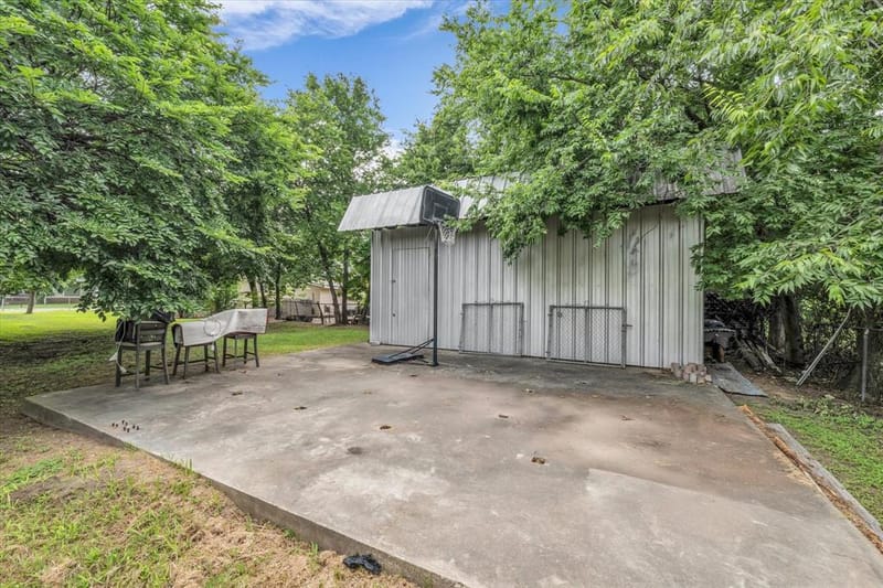 1020 Fisher Street, Bellmead TX 76705 - Photo 28