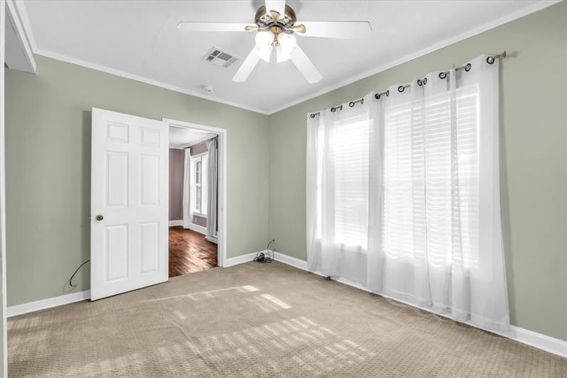 1020 Fisher Street, Bellmead TX 76705 - Photo 10