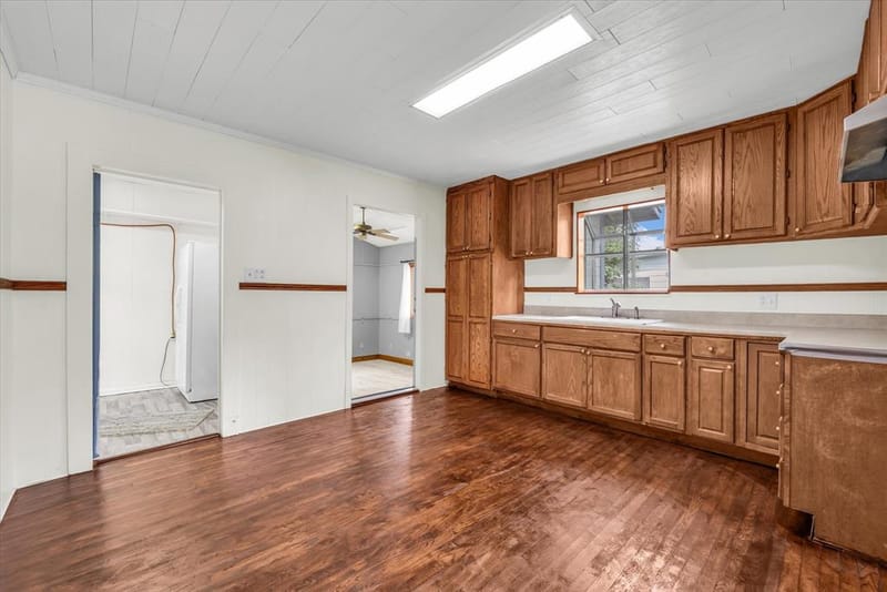 1020 Fisher Street, Bellmead TX 76705 - Photo 18