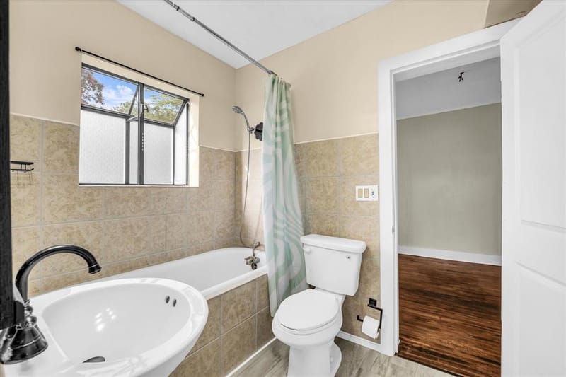 1020 Fisher Street, Bellmead TX 76705 - Photo 11