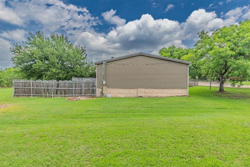 686 FM 1903, Greenville TX 75402 - Photo 30