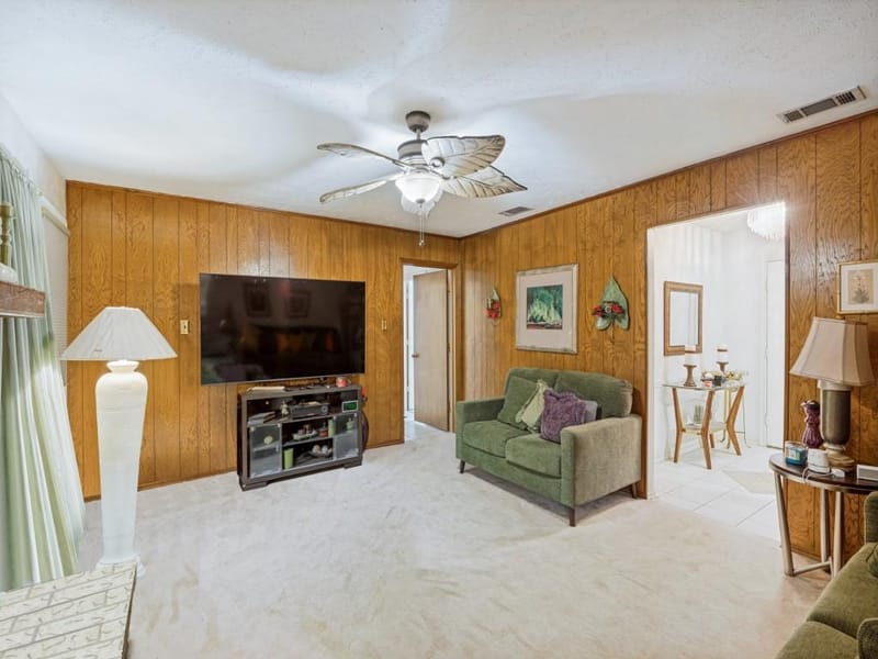 7133 Bayberry Lane, Dallas TX 75249 - Photo 15