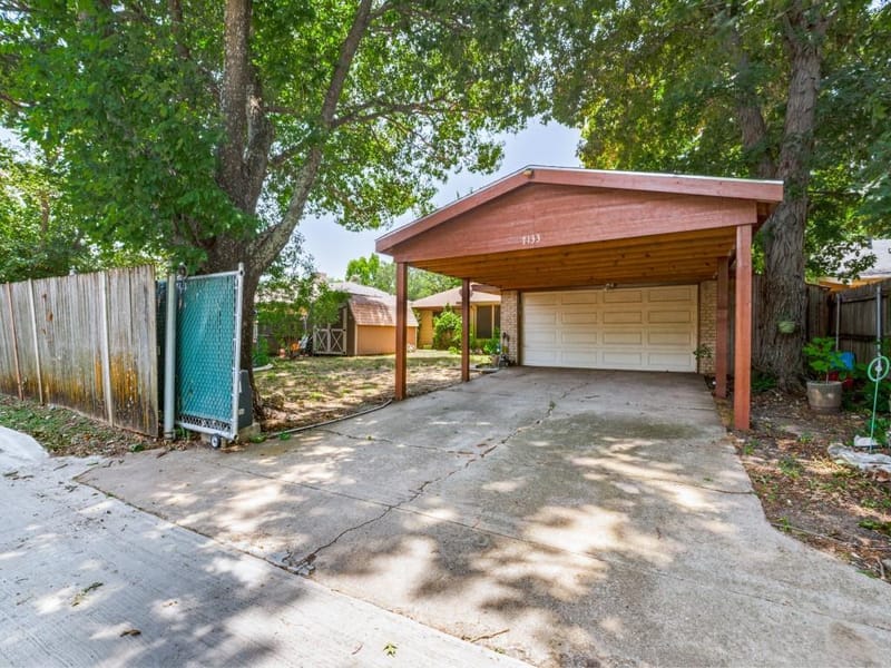 7133 Bayberry Lane, Dallas TX 75249 - Photo 25