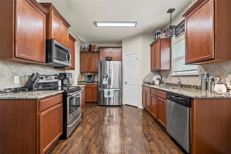 11333 Haggerman Drive, Lorena TX 76655 - Photo 14