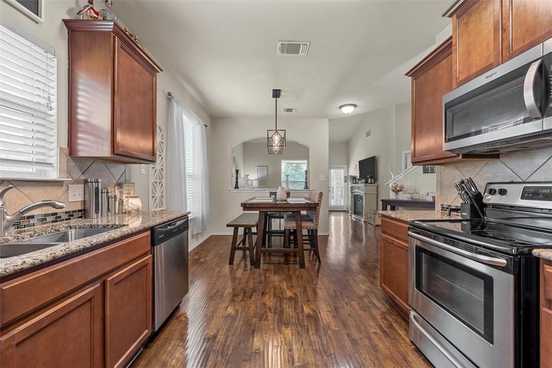 11333 Haggerman Drive, Lorena TX 76655 - Photo 11