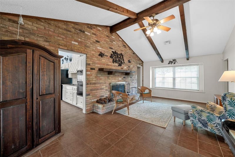 8202 Whippoorwill Drive, Woodway TX 76712 - Photo 7