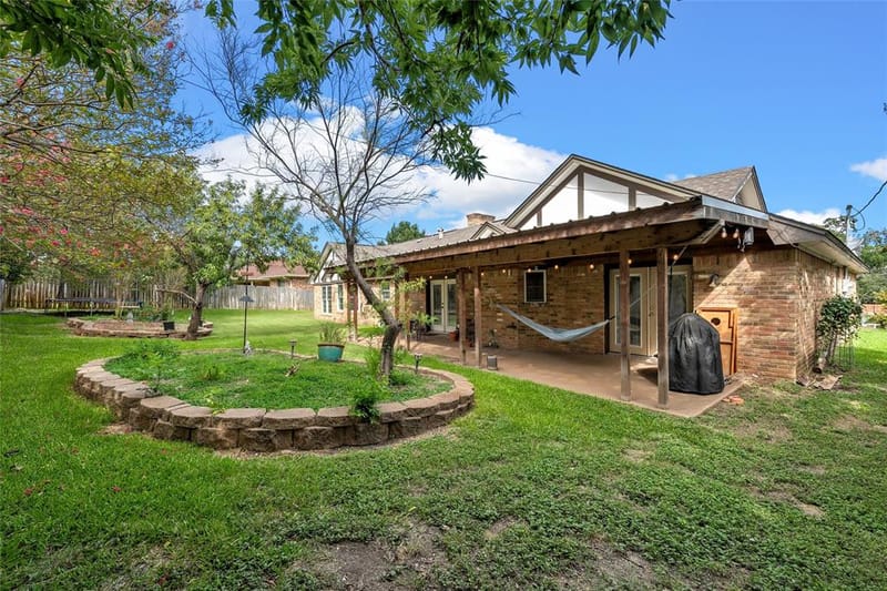 8202 Whippoorwill Drive, Woodway TX 76712 - Photo 34