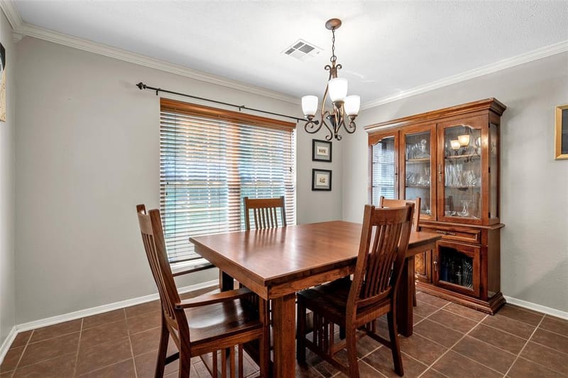 8202 Whippoorwill Drive, Woodway TX 76712 - Photo 14