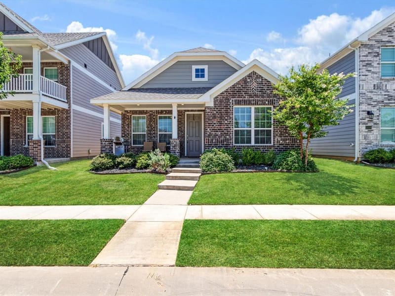 10040 Travis Drive, Providence Village TX 76227 - Photo 2