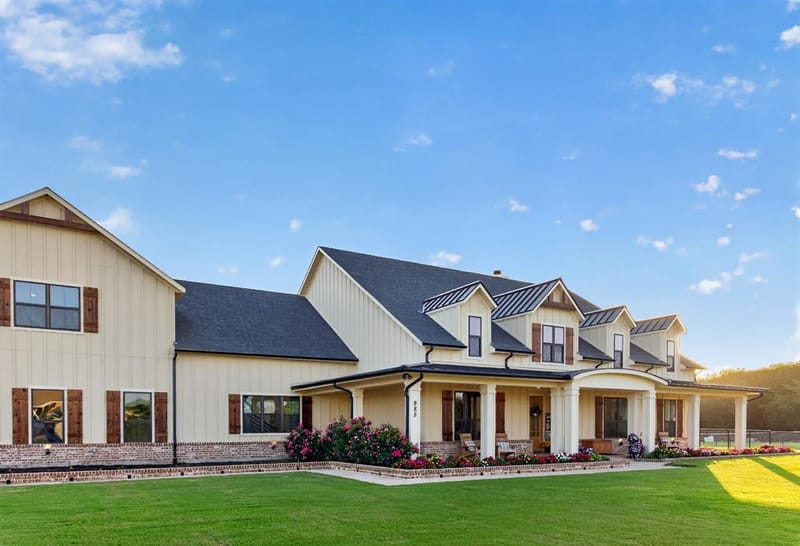 985 Vest Lane, Pilot Point TX 76258 - Photo 5