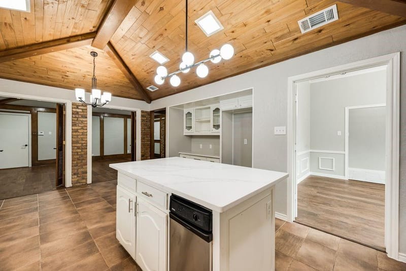 915 Greenbriar Lane, Duncanville TX 75137 - Photo 13