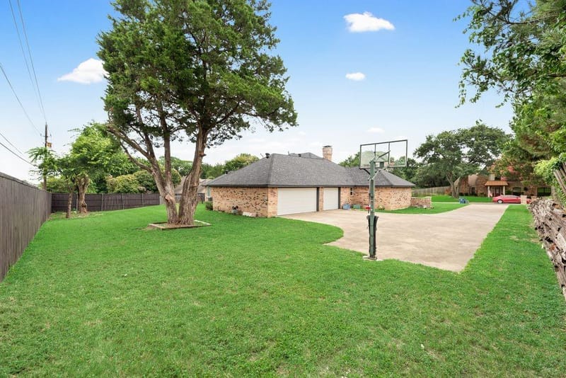 915 Greenbriar Lane, Duncanville TX 75137 - Photo 30