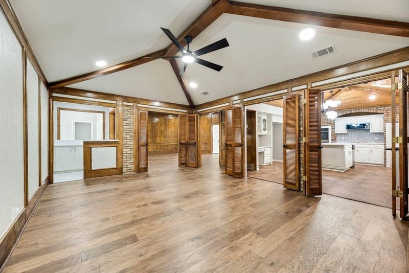 915 Greenbriar Lane, Duncanville TX 75137 - Photo 10