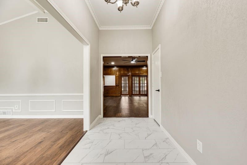 915 Greenbriar Lane, Duncanville TX 75137 - Photo 4