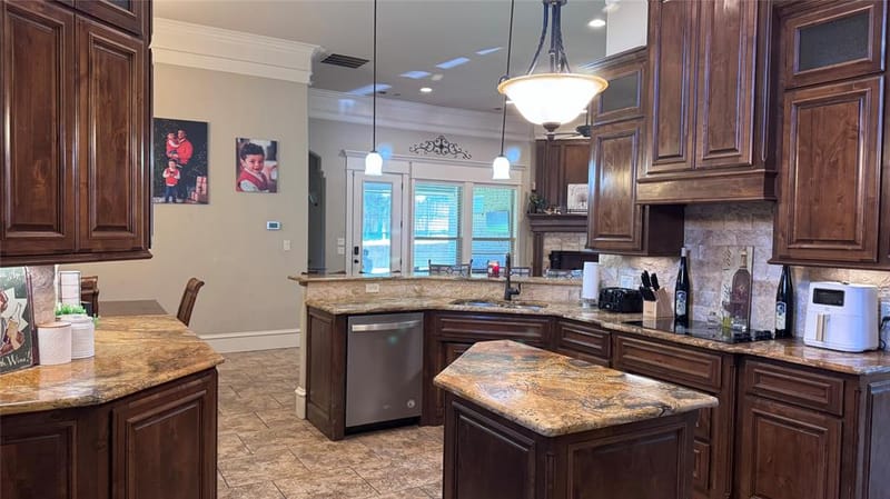 9707 Trinity Court, Granbury TX 76049 - Photo 15