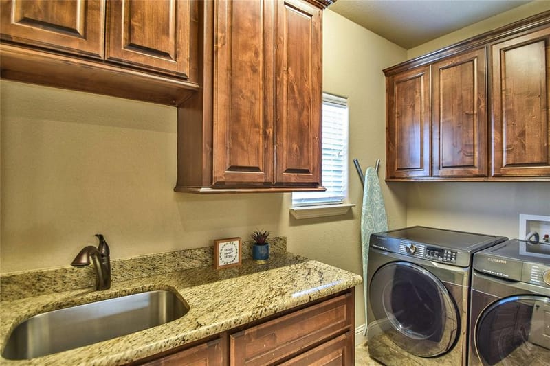 9707 Trinity Court, Granbury TX 76049 - Photo 25