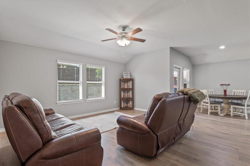 7313 Mayplace Drive, McKinney TX 75071 - Photo 13