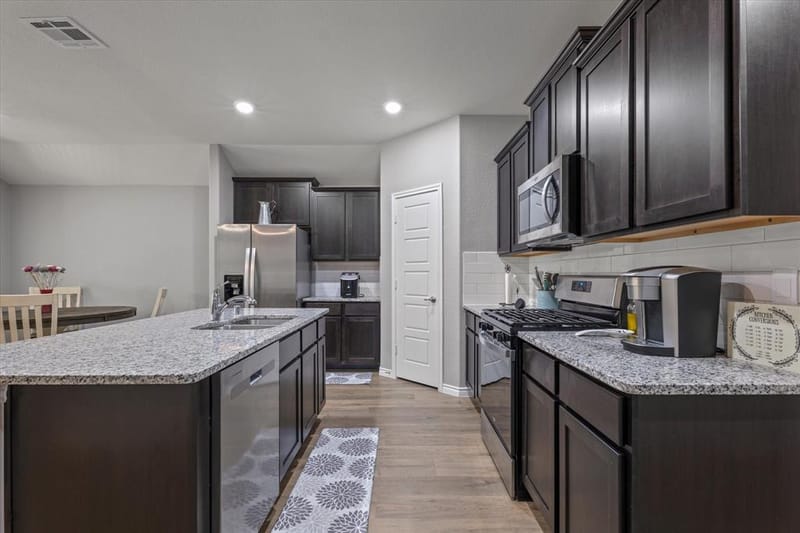 7313 Mayplace Drive, McKinney TX 75071 - Photo 8