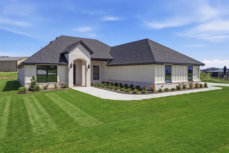 3148 Infinity Drive, Weatherford TX 76087 - Photo 2