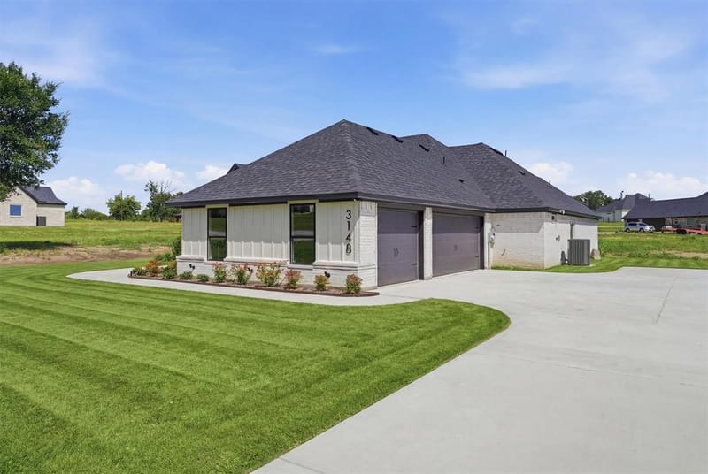 3148 Infinity Drive, Weatherford TX 76087 - Photo 3