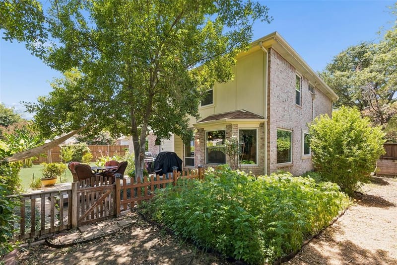 933 Golden Grove Drive, Lewisville TX 75067 - Photo 24