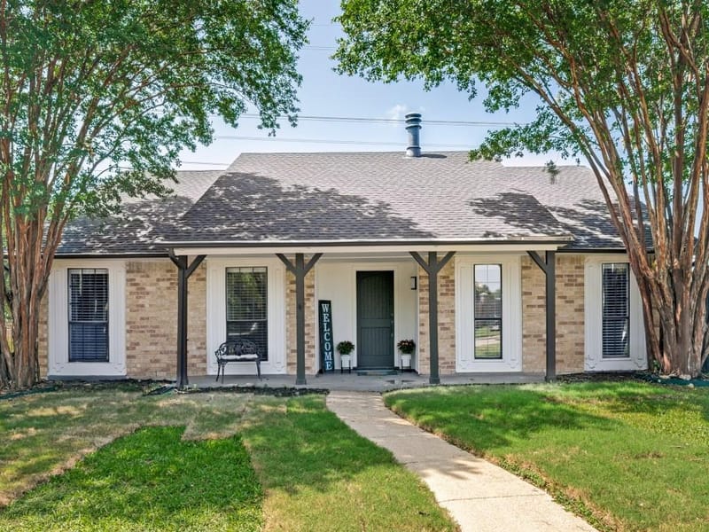 2036 Apple Valley Road, Plano TX 75023 - Photo 2