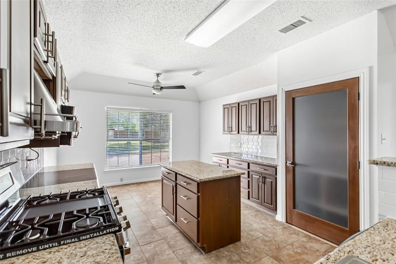 6610 Falcon Street, Rowlett TX 75089 - Photo 12