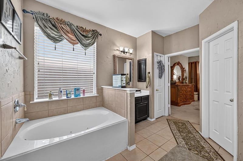8332 Summer Park Drive, Fort Worth TX 76123 - Photo 32
