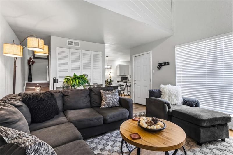 5540 Boca Raton Boulevard # 181, Fort Worth TX 76112 - Photo 2