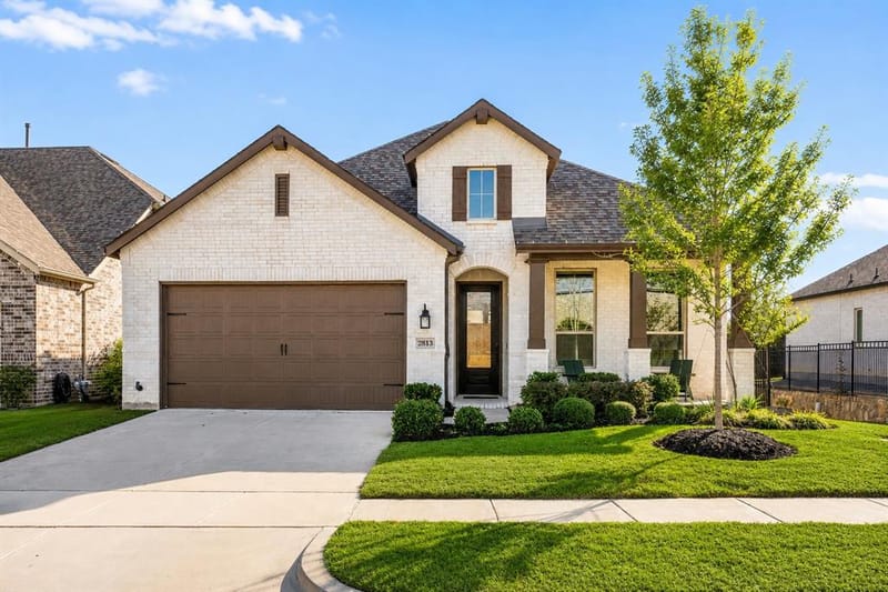 2813 Black Walnut Street, McKinney TX 75071 - Photo 2