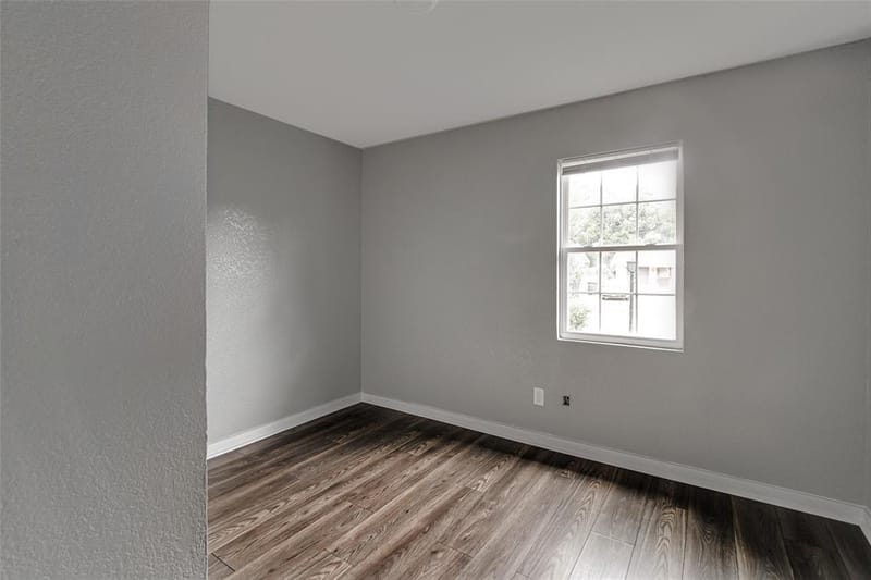 412 E Fogg Street, Fort Worth TX 76110 - Photo 12