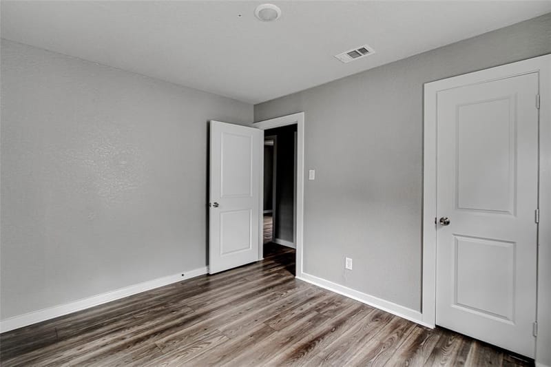 412 E Fogg Street, Fort Worth TX 76110 - Photo 18