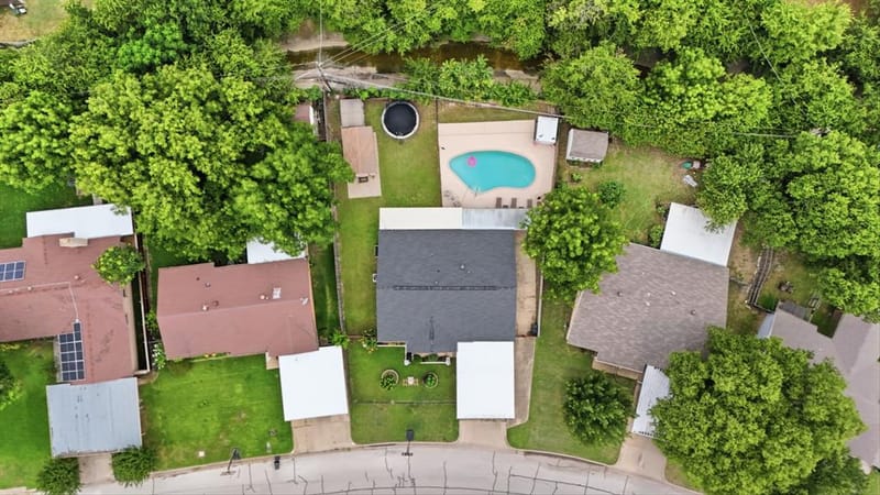 520 Thompson Drive, Saginaw TX 76179 - Photo 5