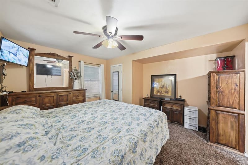 520 Thompson Drive, Saginaw TX 76179 - Photo 20