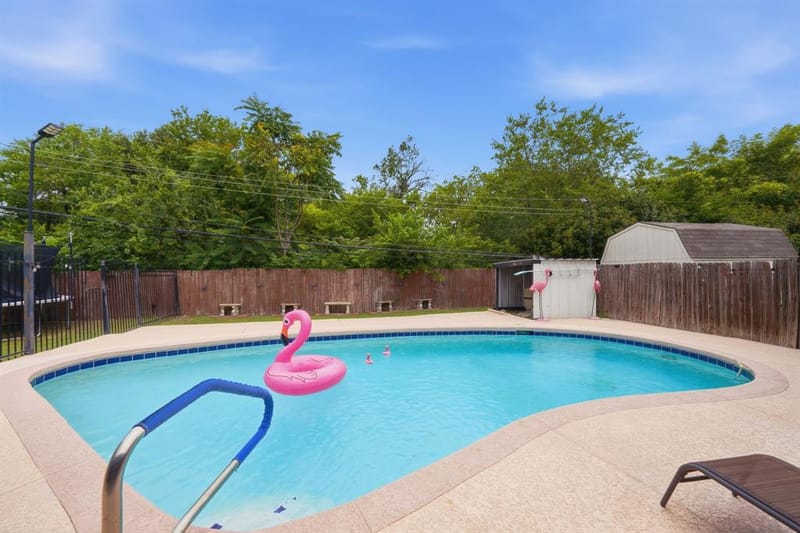 520 Thompson Drive, Saginaw TX 76179 - Photo 24