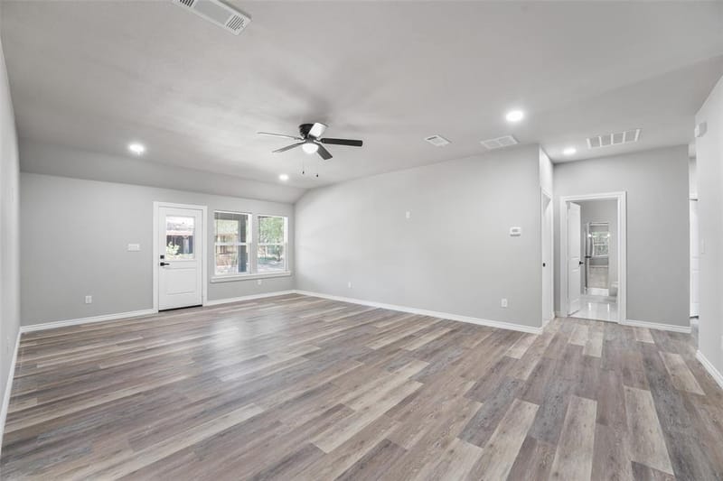 134 Sierra Madre Street, Payne Springs TX 75156 - Photo 9