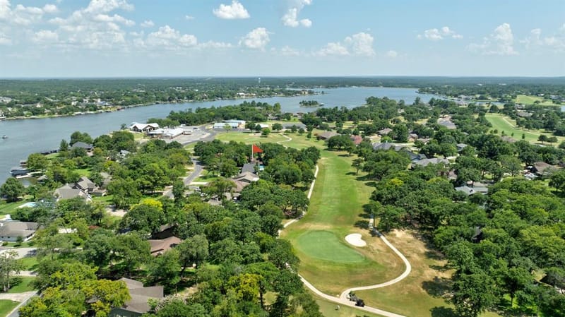 914 Kiowa Drive W, Lake Kiowa TX 76240 - Photo 36