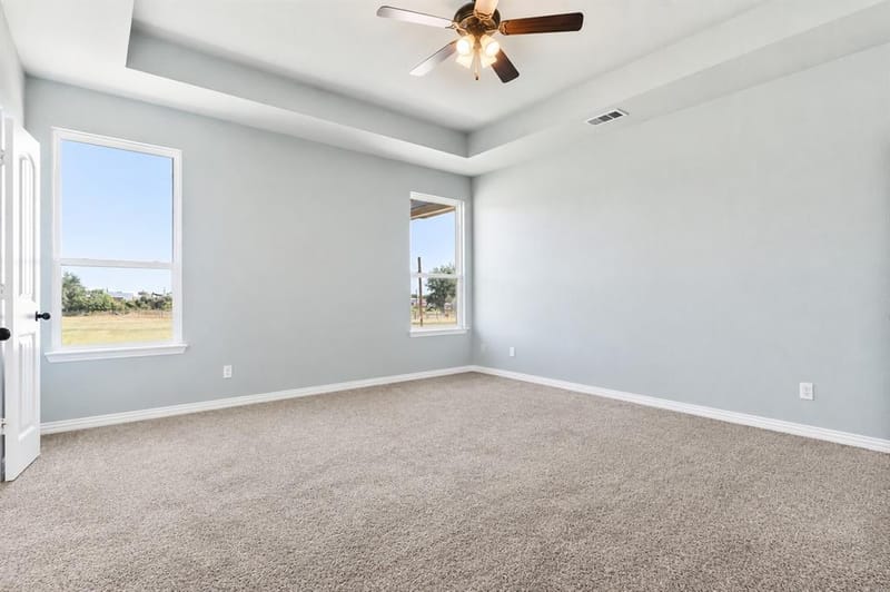 1011 Northern Oaks Court, Springtown TX 76082 - Photo 21