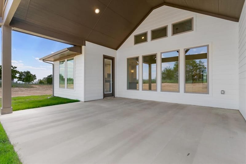 1001 Leo Lane, Poolville TX 76487 - Photo 32