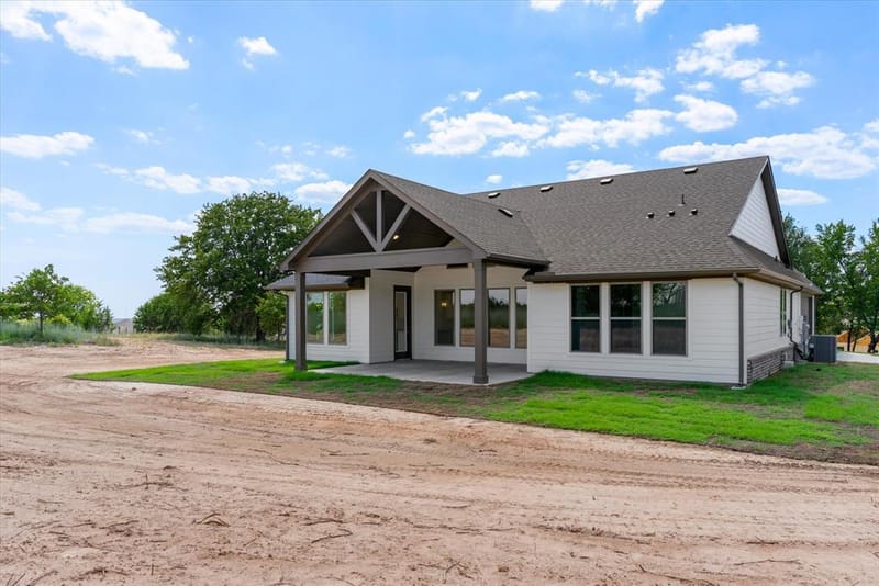 1001 Leo Lane, Poolville TX 76487 - Photo 34