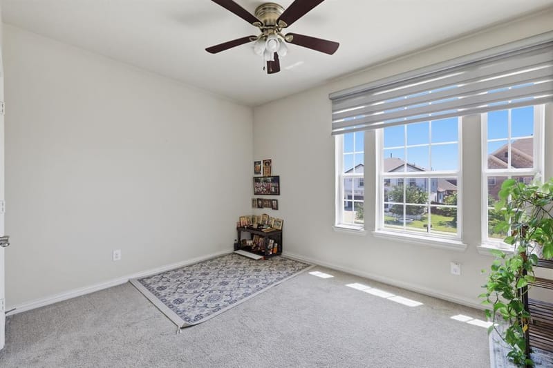 9445 Plaudit Drive, Frisco TX 75035 - Photo 6