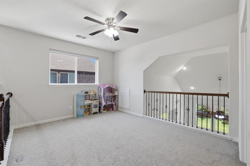 9445 Plaudit Drive, Frisco TX 75035 - Photo 10