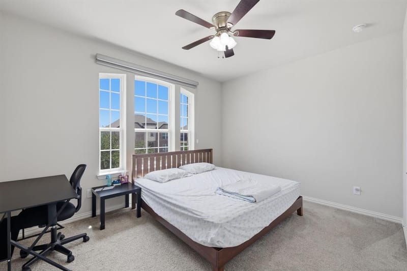 9445 Plaudit Drive, Frisco TX 75035 - Photo 8