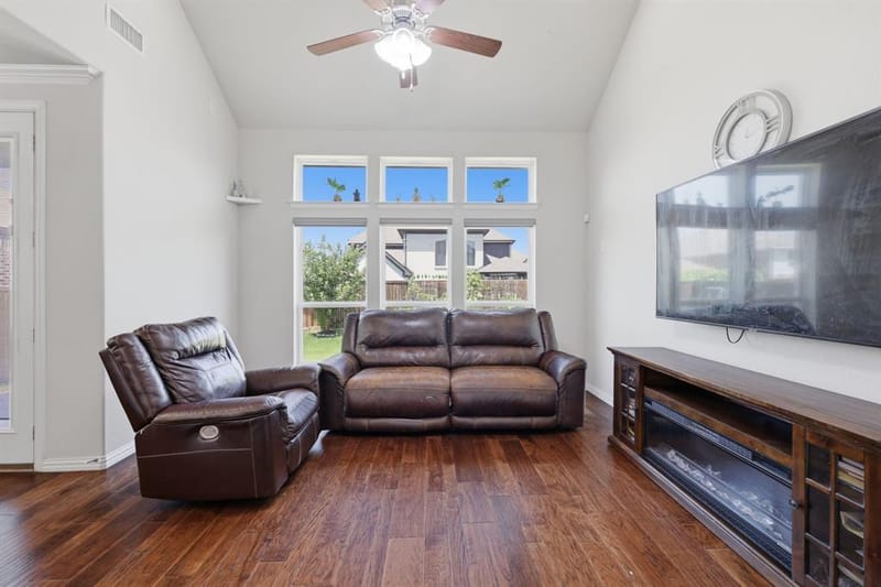 9445 Plaudit Drive, Frisco TX 75035 - Photo 25