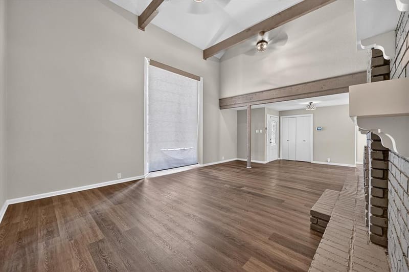 344 Woodbrook Drive, DeSoto TX 75115 - Photo 5
