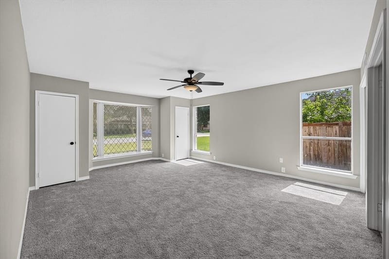 344 Woodbrook Drive, DeSoto TX 75115 - Photo 11